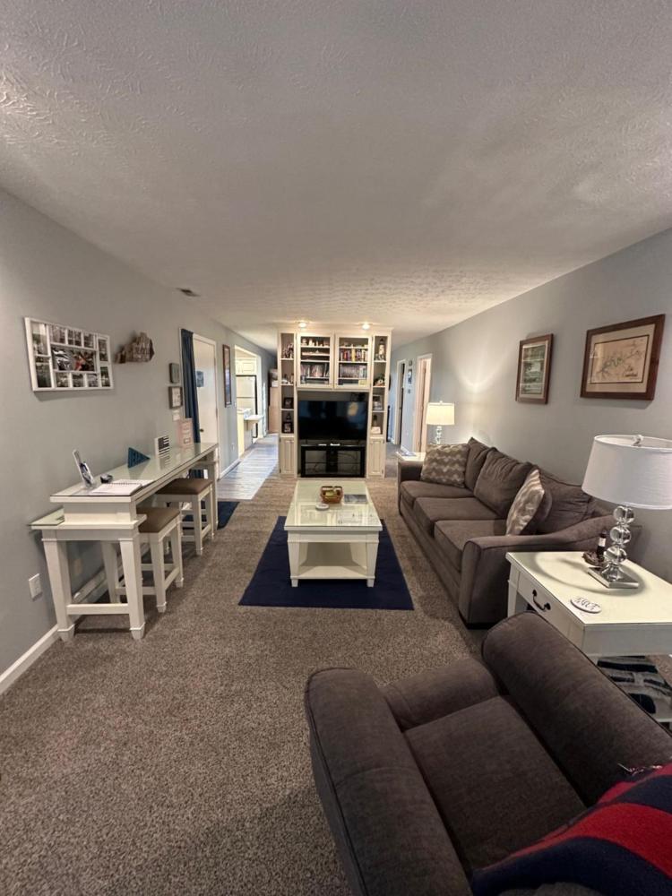 Deluxe One-Bedroom Apartment interior